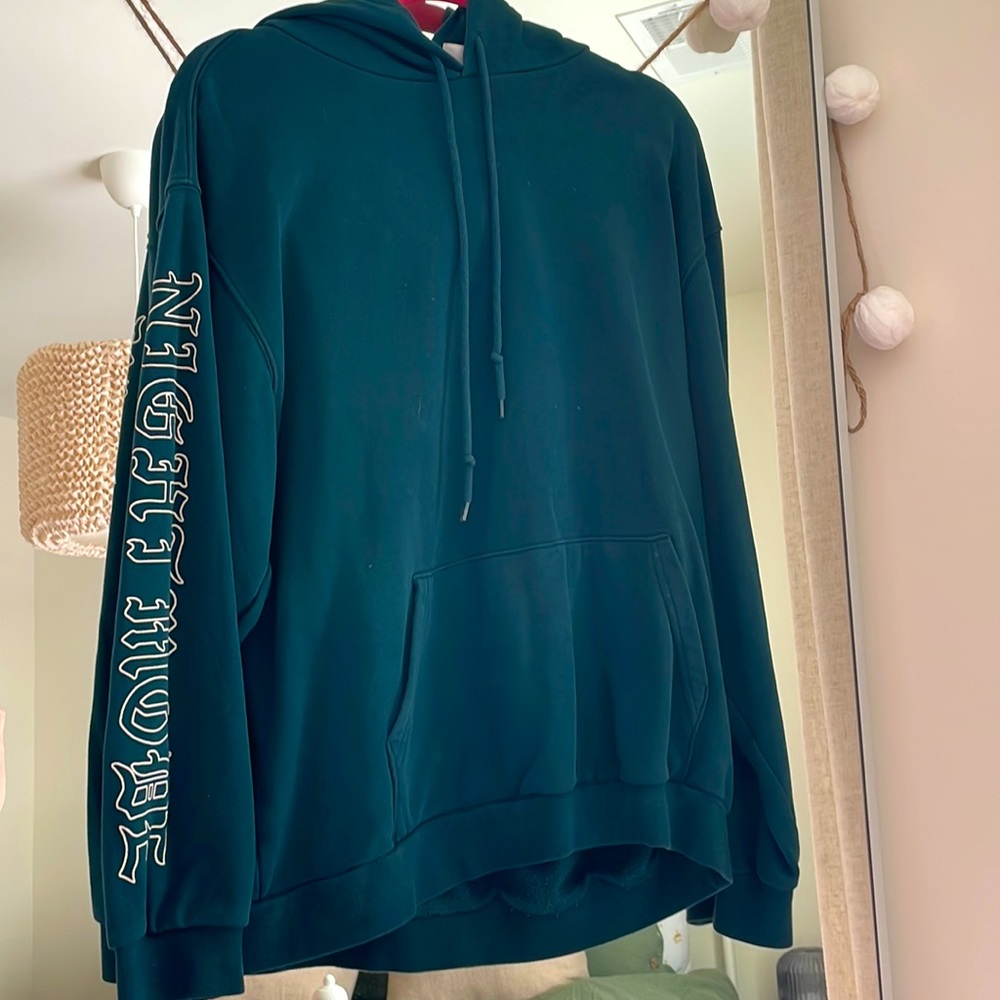 H&M sweatshirt